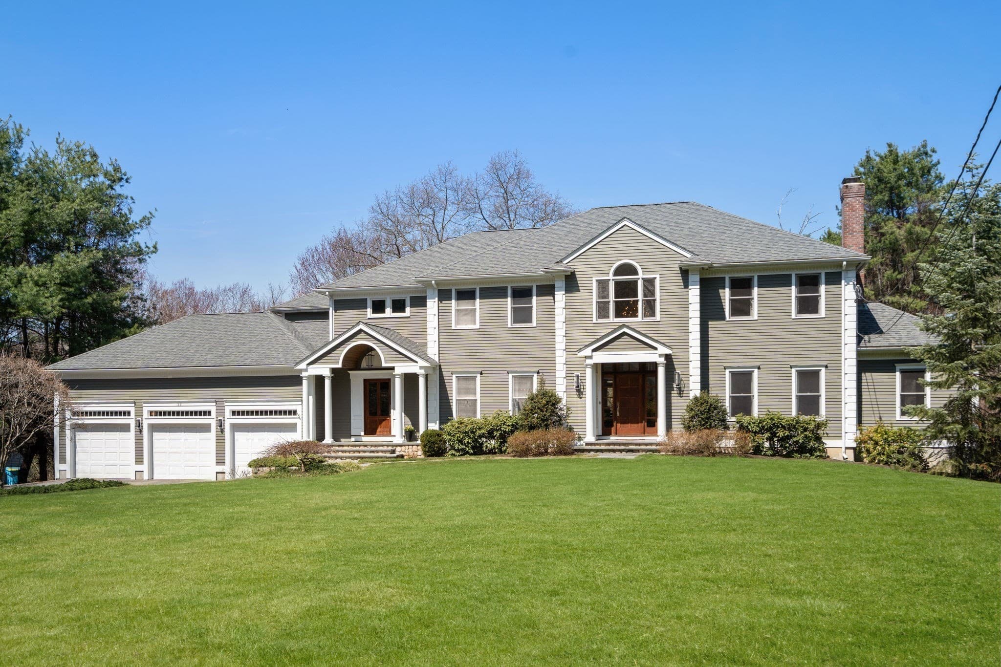 188 Glezen Ln, Wayland MA 01778