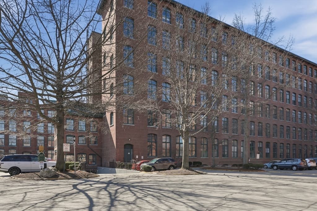 Condominium at 200 Market Street # 306, Lowell MA 01852, photo 23 of 23