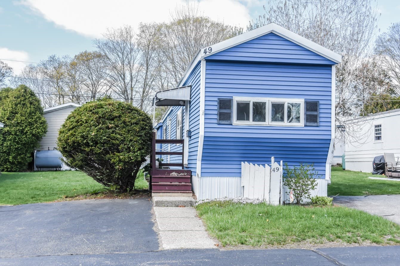 Mobile Home at 181 Boston Post Road E # 49, Marlborough MA 01752, Marlborough, photo 3 of 31