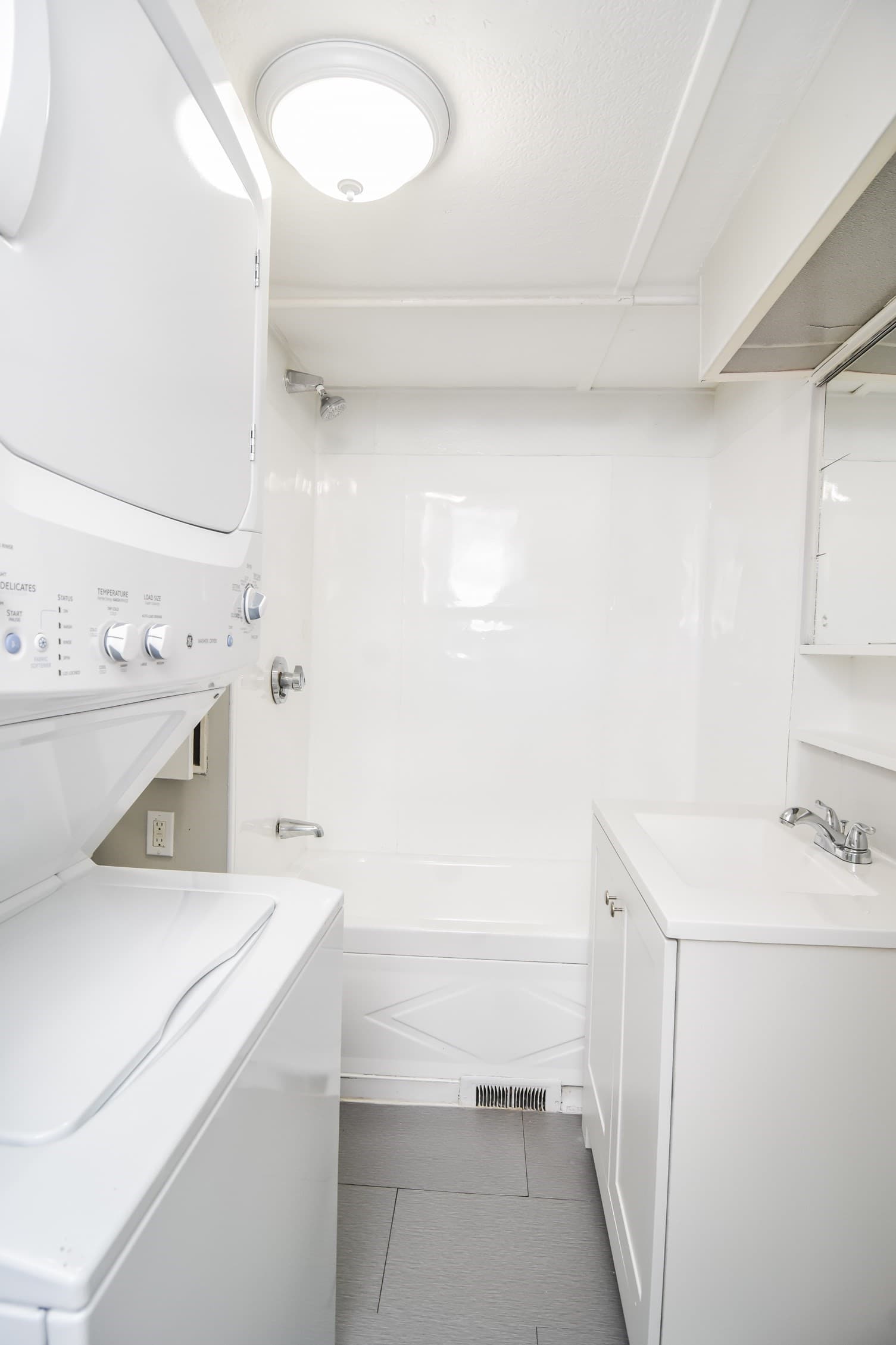 Mobile Home at 181 Boston Post Road E # 49, Marlborough MA 01752, Marlborough, photo 19 of 31