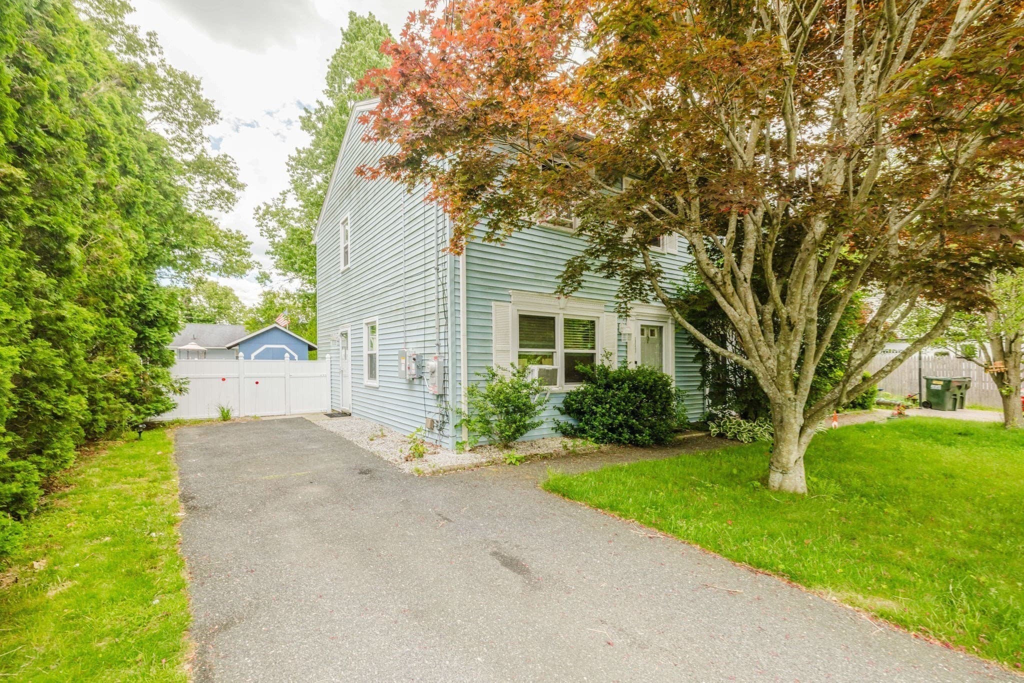 Single Family Residence at 117 Saint Andre Dr # 117, Uxbridge MA 01569, Uxbridge, photo 2 of 25