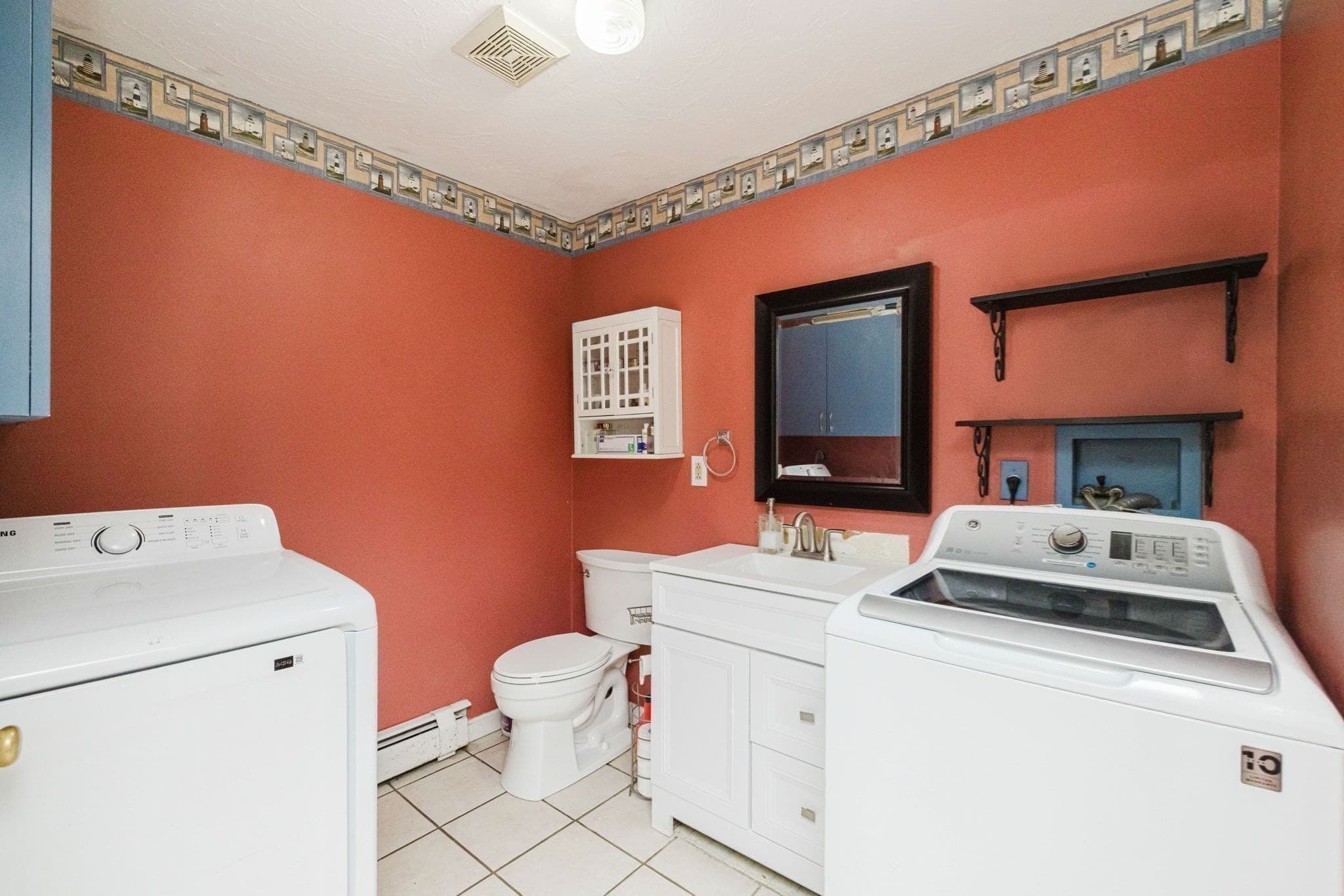 Single Family Residence at 117 Saint Andre Dr # 117, Uxbridge MA 01569, Uxbridge, photo 7 of 25
