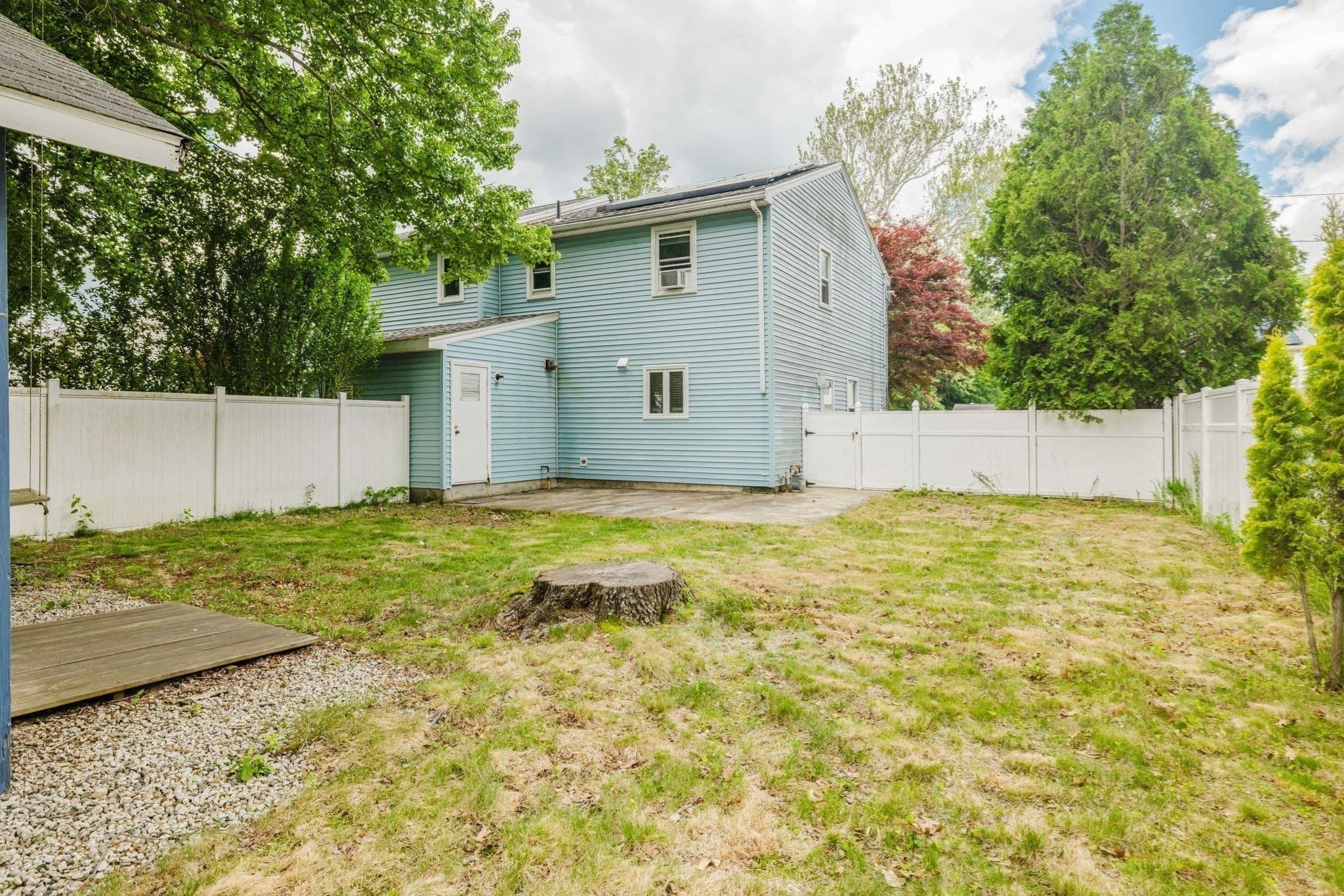 Single Family Residence at 117 Saint Andre Dr # 117, Uxbridge MA 01569, Uxbridge, photo 19 of 25