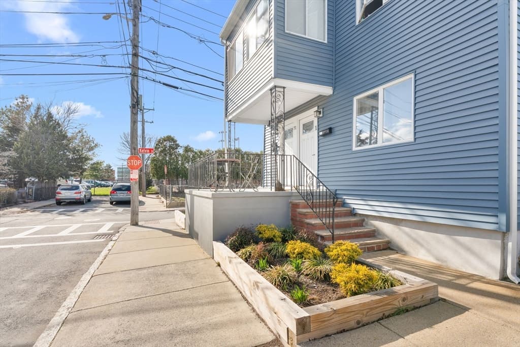 Condominium at 71 Wellington Ave # 2, Everett MA 02149, Everett, photo 22 of 27