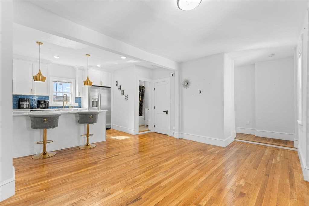 Condominium at 71 Wellington Ave # 2, Everett MA 02149, Everett, photo 5 of 27