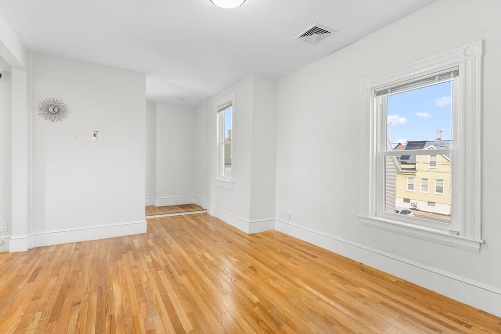 Condominium at 71 Wellington Ave # 2, Everett MA 02149, Everett, photo 9 of 27
