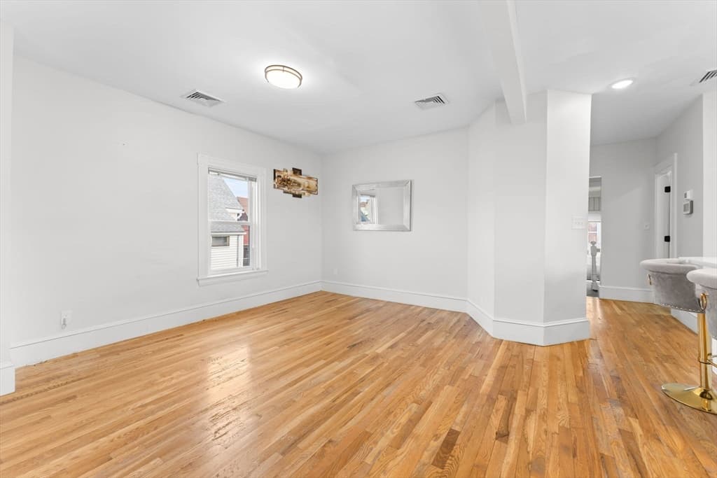 Condominium at 71 Wellington Ave # 2, Everett MA 02149, Everett, photo 8 of 27
