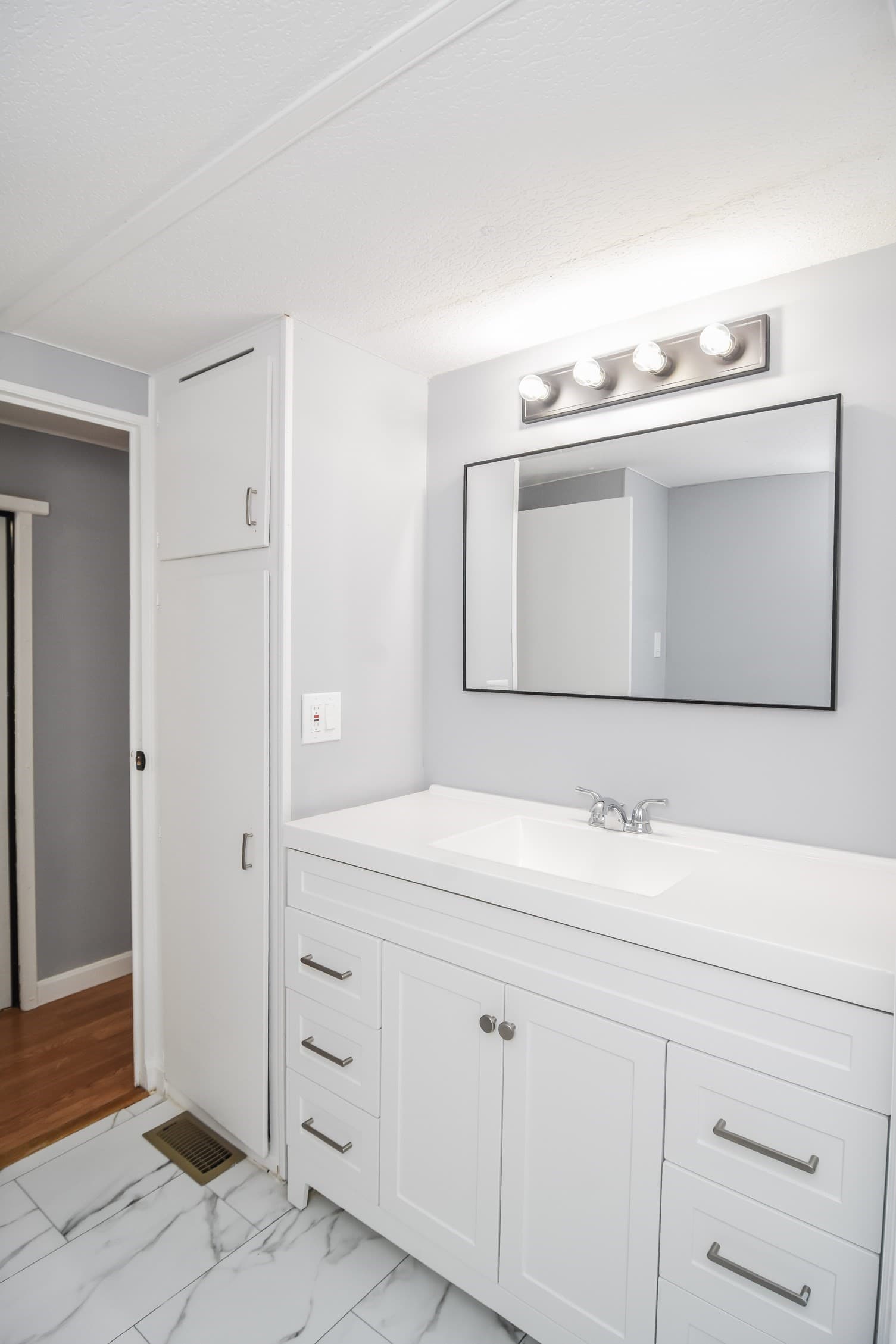 Mobile Home at 181 Boston Post Road E # 26, Marlborough MA 01752, Marlborough, photo 26 of 36