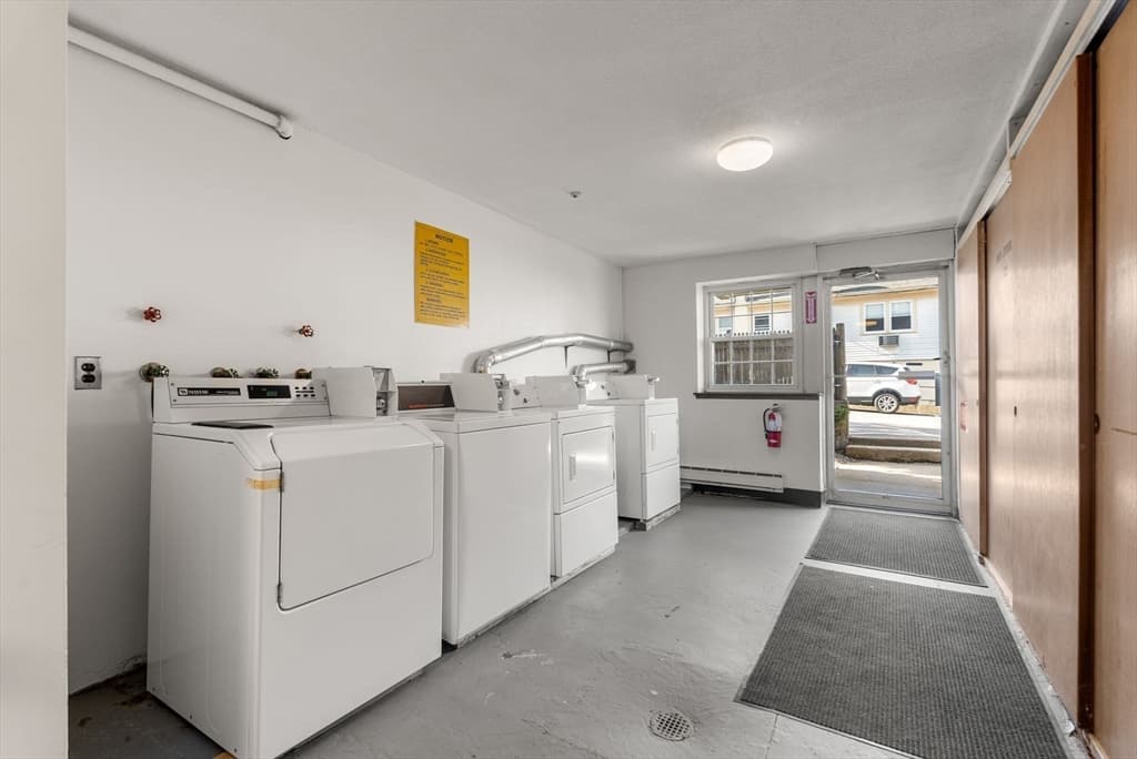 Condominium at 881 Main St # 5, Walpole MA 02081, photo 23 of 27