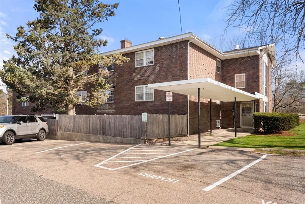 Condominium at 881 Main St # 5, Walpole MA 02081, photo 27 of 27