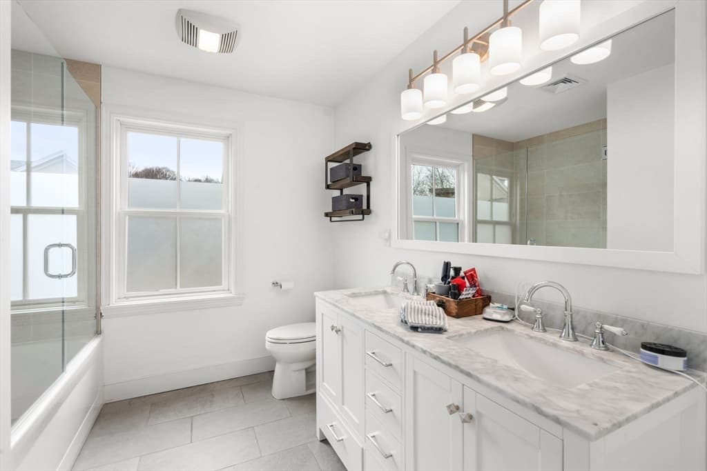 Single Family Residence at 75 Auburn St, Newton MA 02466, photo 16 of 34