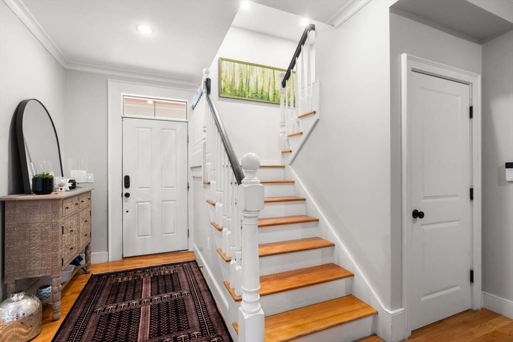 Single Family Residence at 75 Auburn St, Newton MA 02466, photo 11 of 34