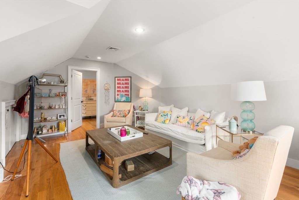 Single Family Residence at 75 Auburn St, Newton MA 02466, photo 21 of 34
