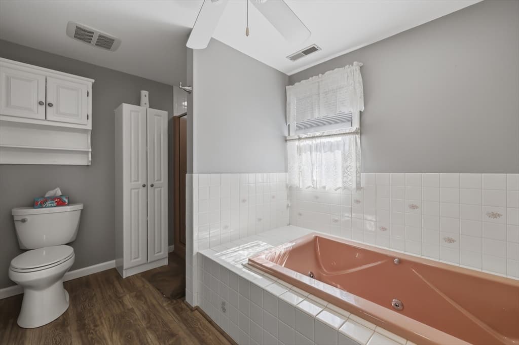 Single Family Residence at 37 Warrenton Road, Haverhill MA 01832, photo 21 of 33