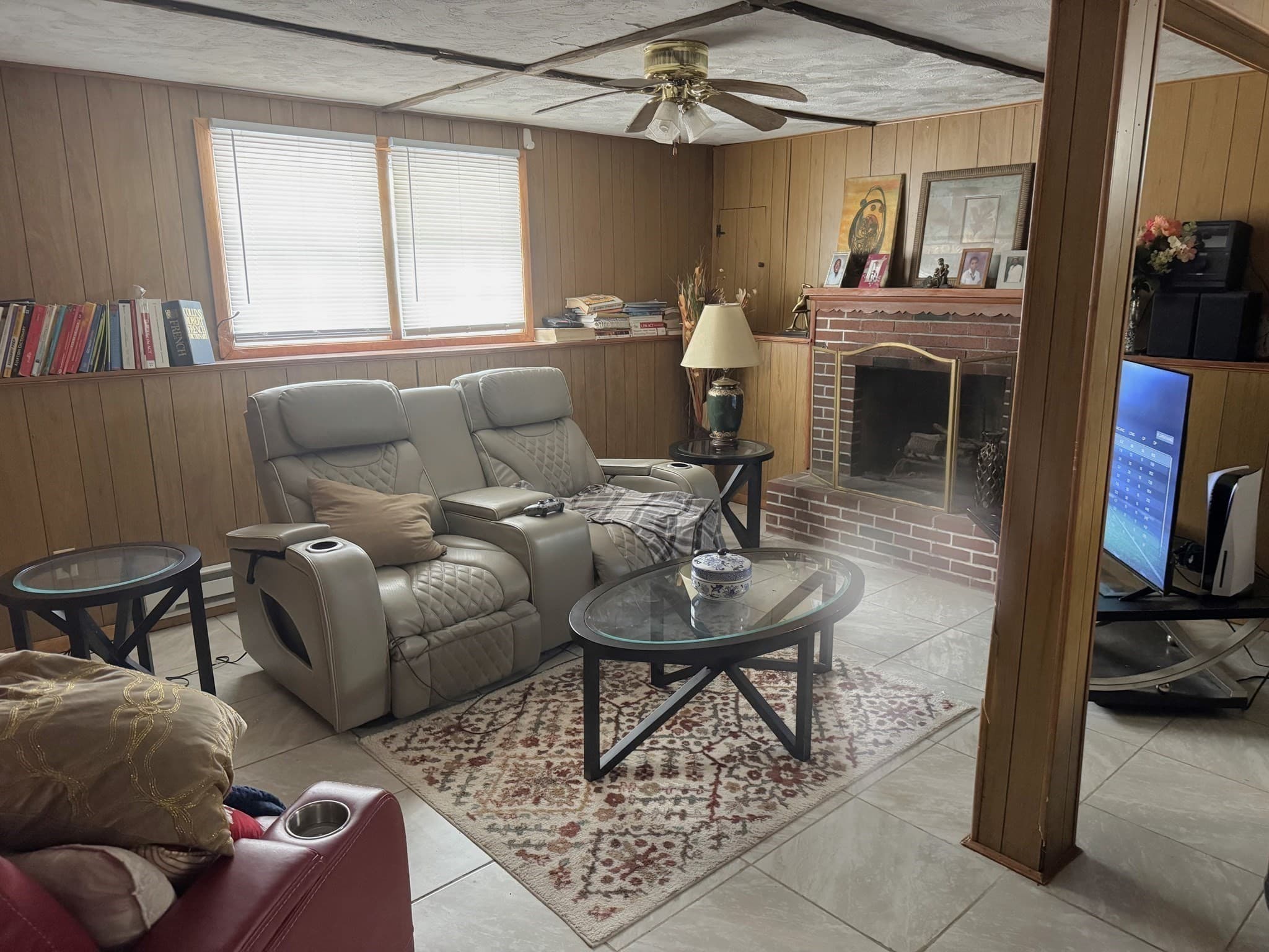 Single Family Residence at 149 Thurber Ave, Attleboro MA 02703, Attleboro, photo 12 of 13