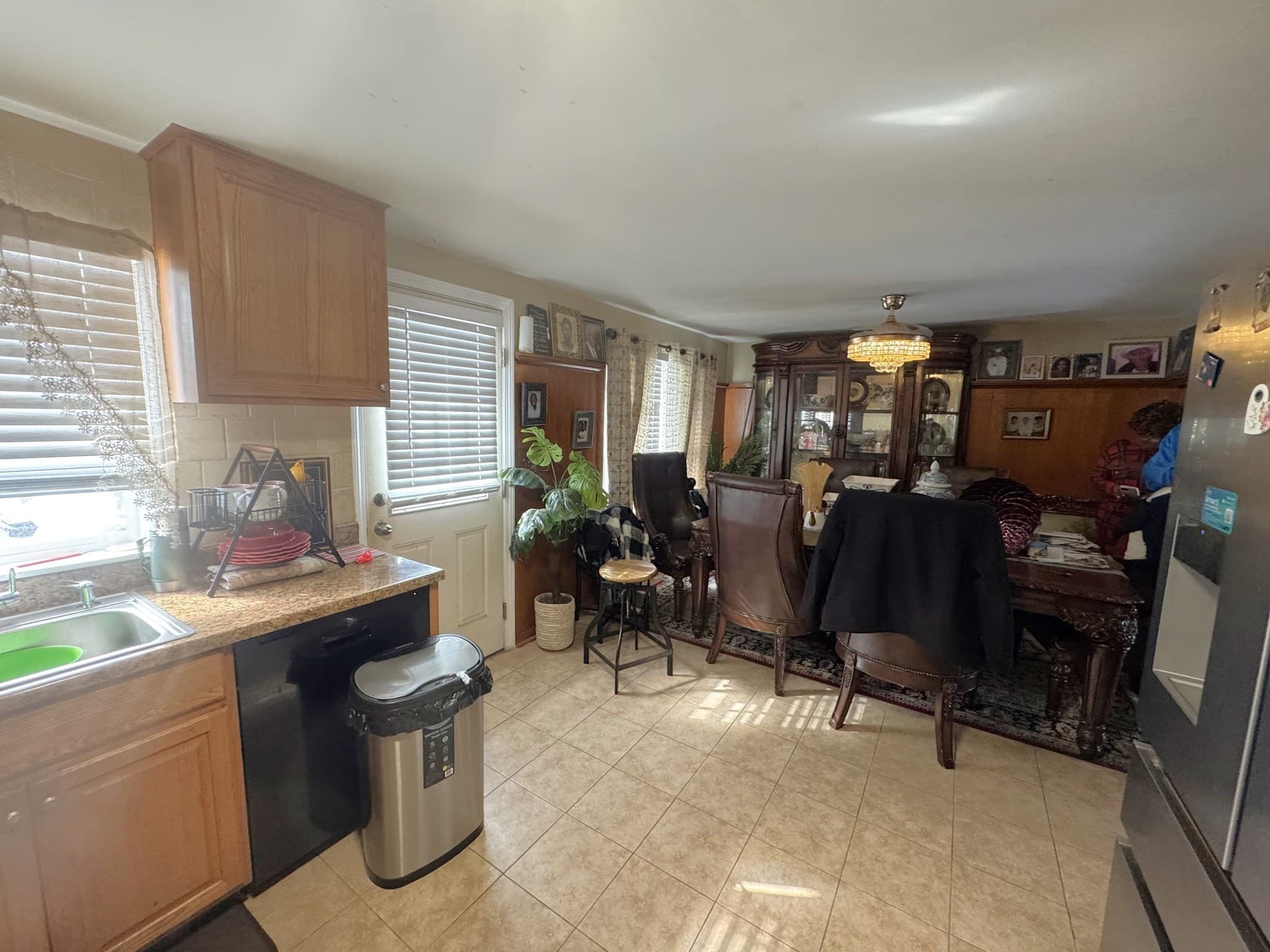 Single Family Residence at 149 Thurber Ave, Attleboro MA 02703, Attleboro, photo 5 of 13