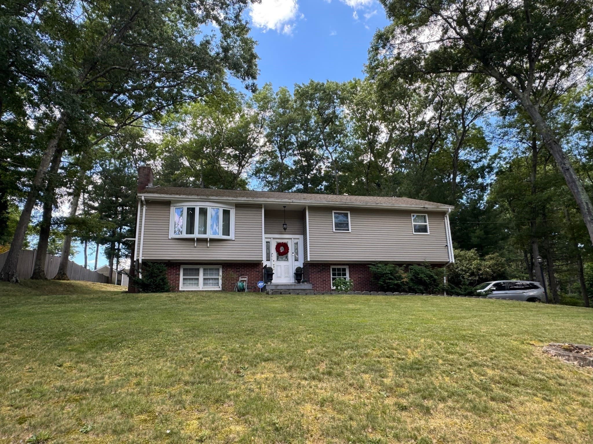 Single Family Residence at 149 Thurber Ave, Attleboro MA 02703, Attleboro, photo 4 of 13