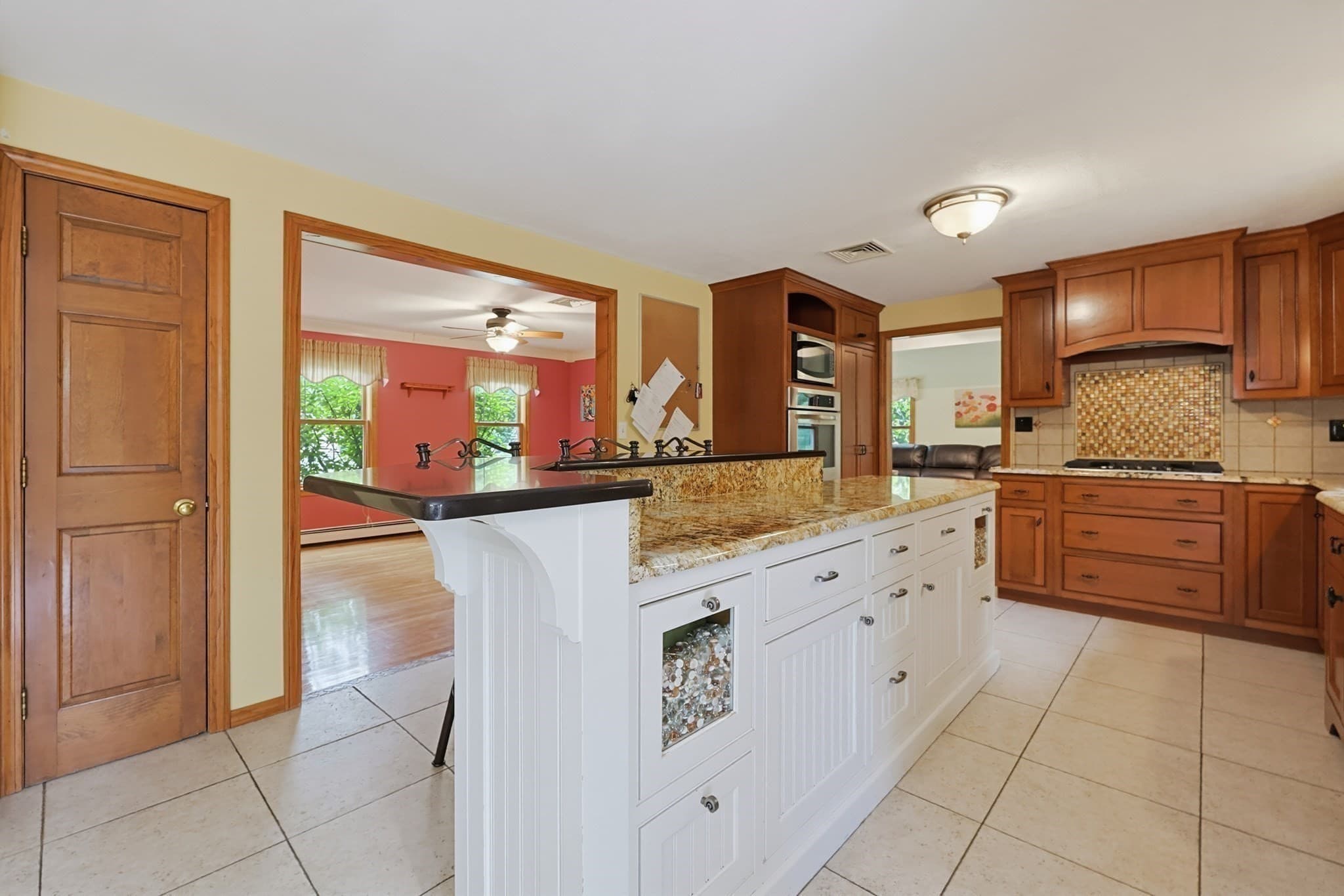 Single Family Residence at 19 Smith Road, Mansfield MA 02048, photo 6 of 40