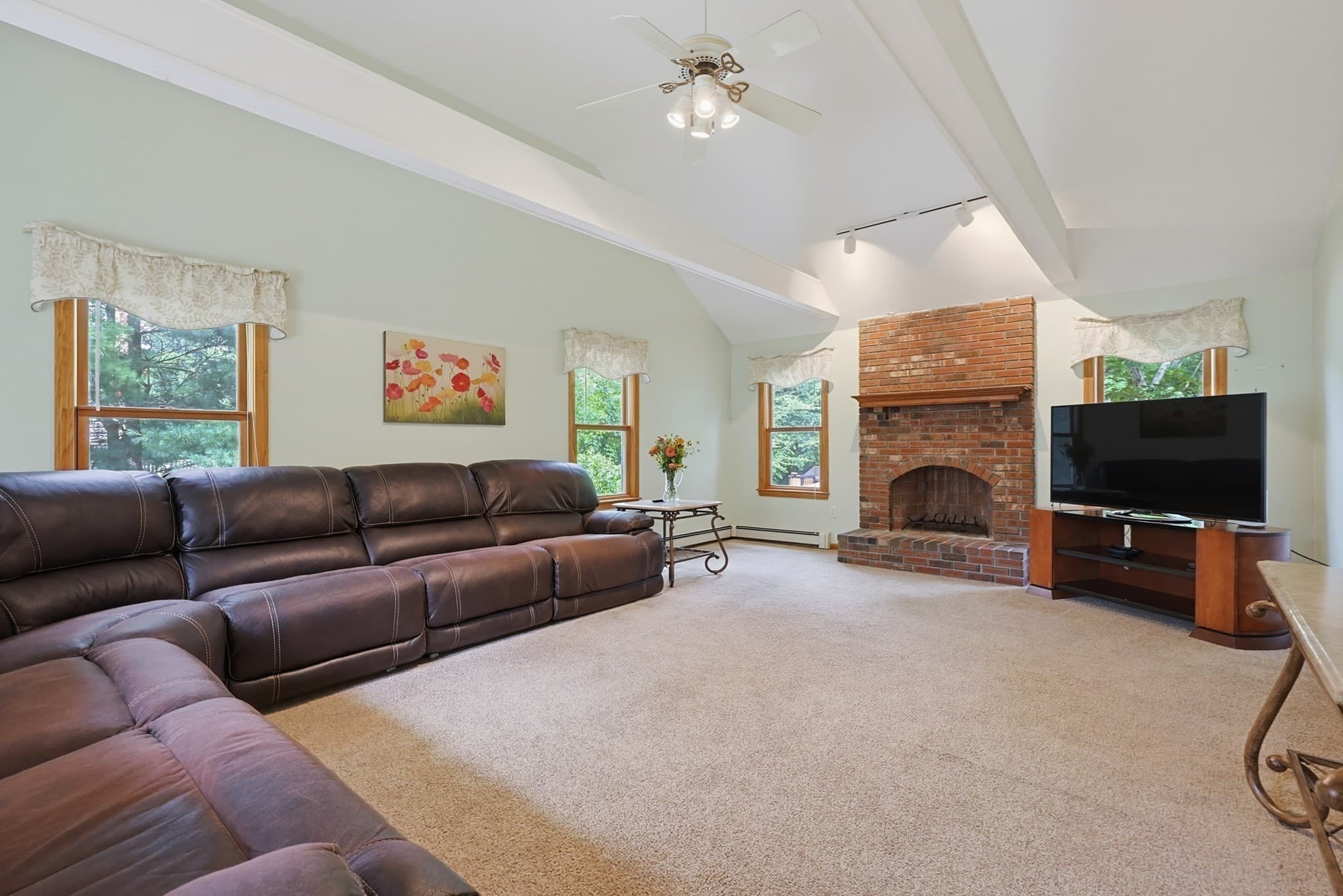 Single Family Residence at 19 Smith Road, Mansfield MA 02048, photo 12 of 40