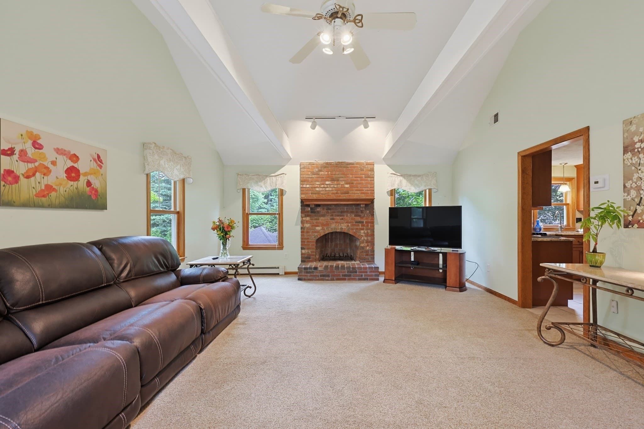 Single Family Residence at 19 Smith Road, Mansfield MA 02048, photo 11 of 40