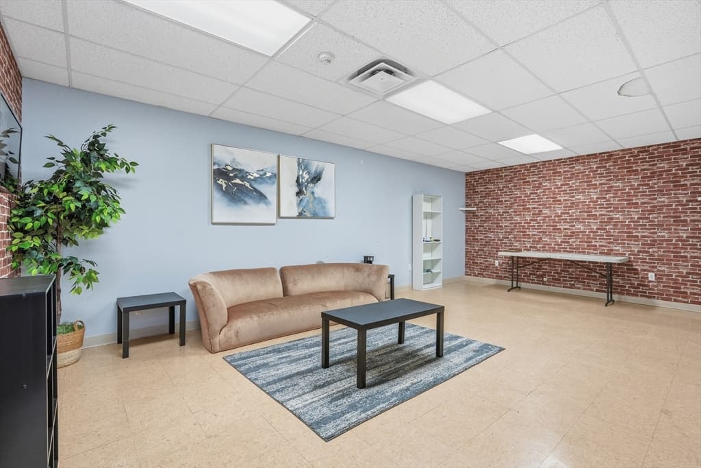 434-440 High St, Holyoke MA 01040 photo 5