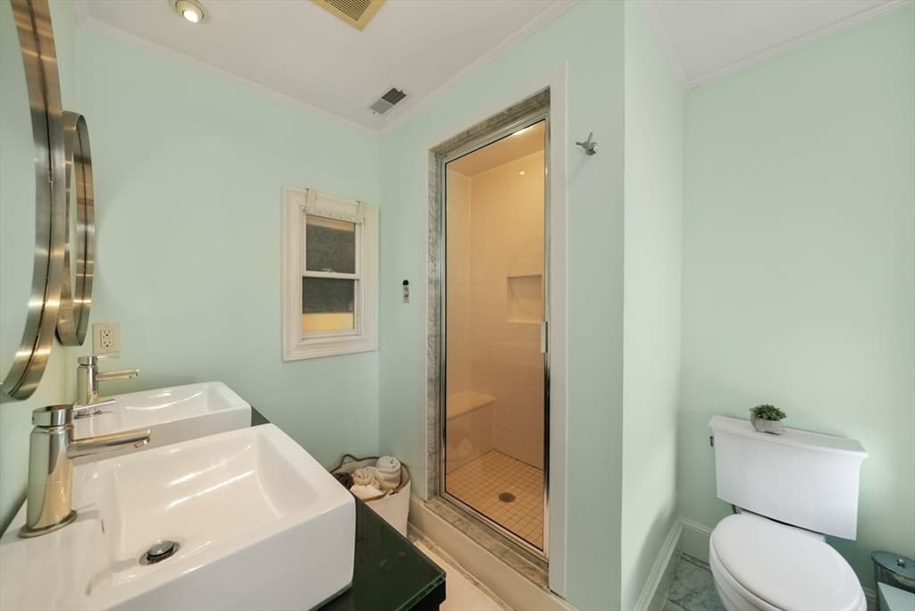 Condominium at 1666 Washington St # 3, Boston MA 02118, photo 17 of 30