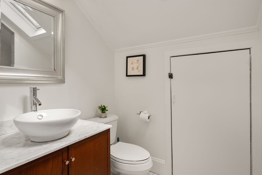Condominium at 1666 Washington St # 3, Boston MA 02118, photo 12 of 30