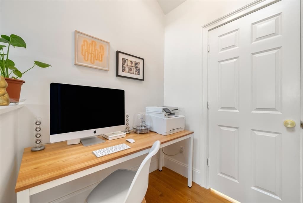 Condominium at 1666 Washington St # 3, Boston MA 02118, photo 10 of 30