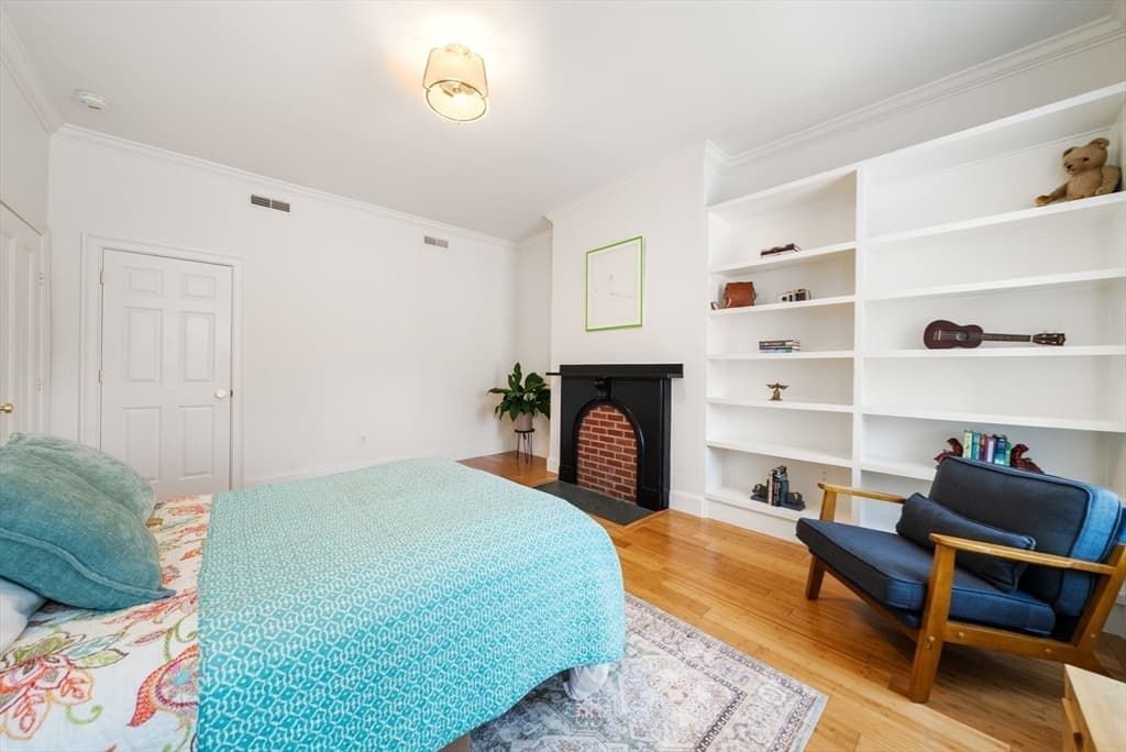 Condominium at 1666 Washington St # 3, Boston MA 02118, photo 21 of 30