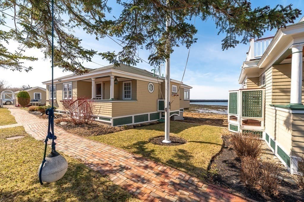 Single Family Residence at 127-131 Eastern Point Blvd, Gloucester MA 01930, Gloucester, photo 16 of 38