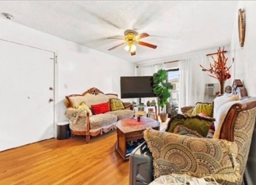 Condominium at 39 Crescent Ave # 9, Chelsea MA 02150, Chelsea, photo 7 of 12