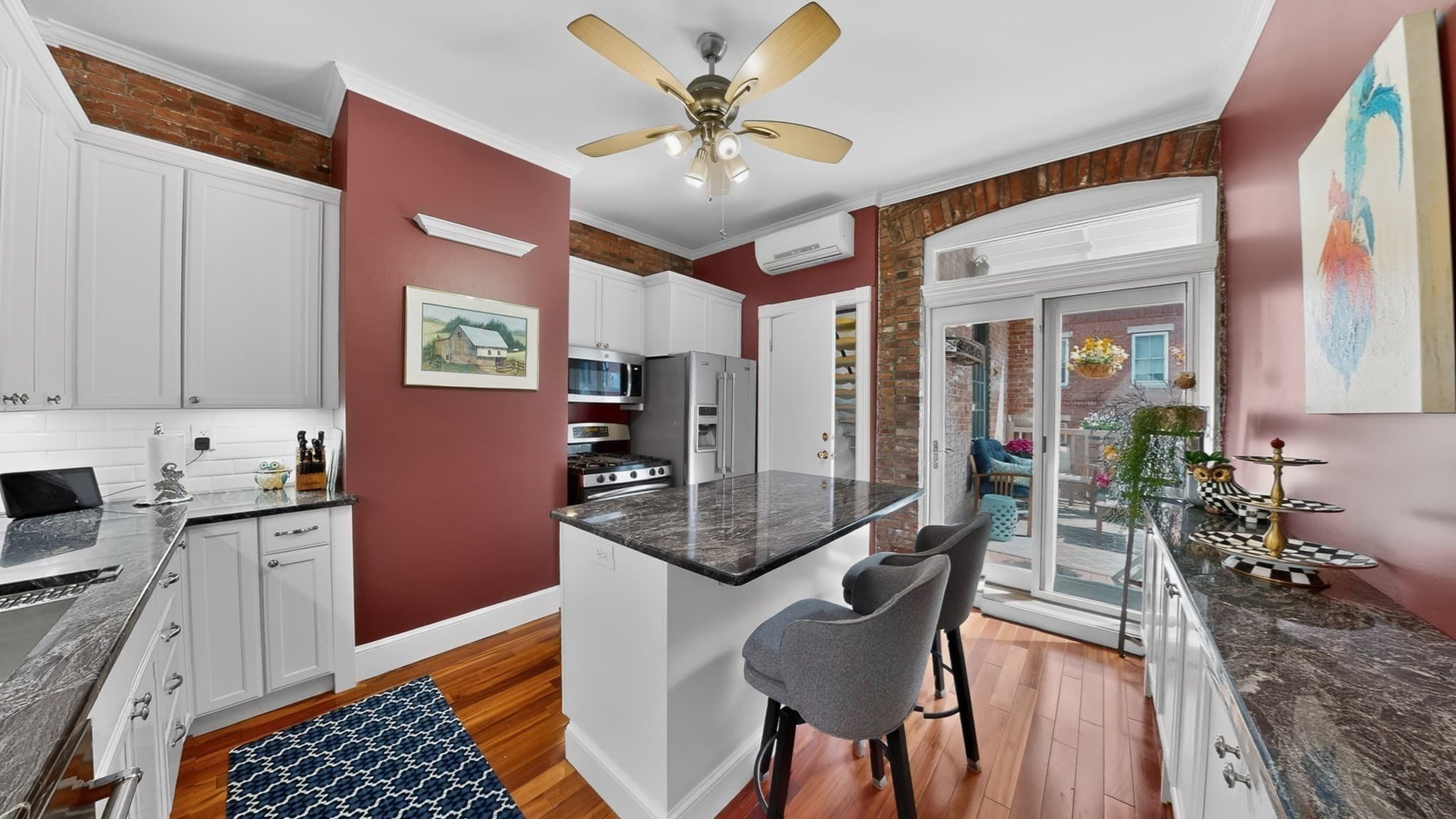 Condominium at 18 Hancock St # 4, Boston MA 02114, photo 21 of 32