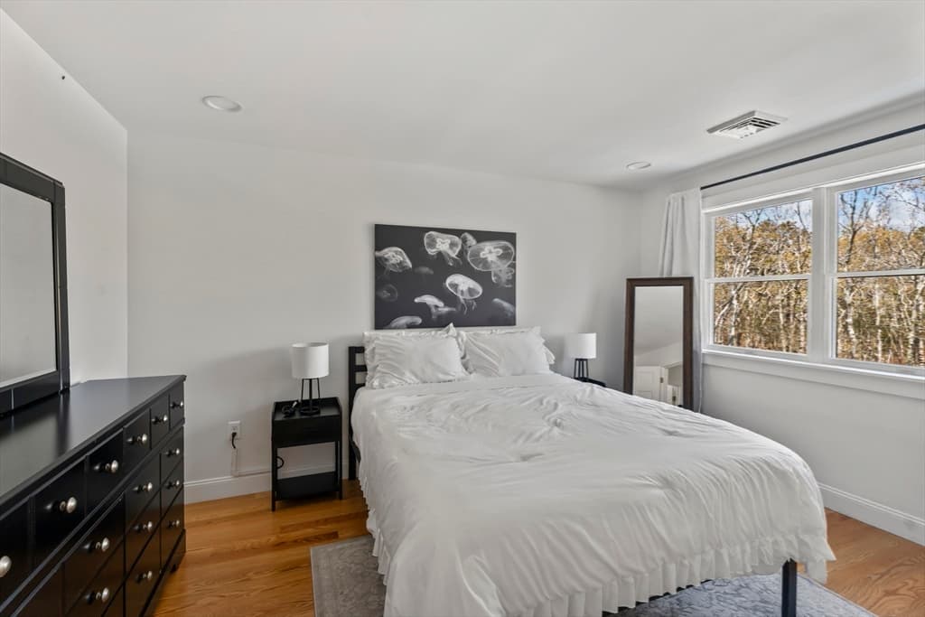 Single Family Residence at 105 Whalers Walk, Edgartown MA 02539, photo 27 of 28