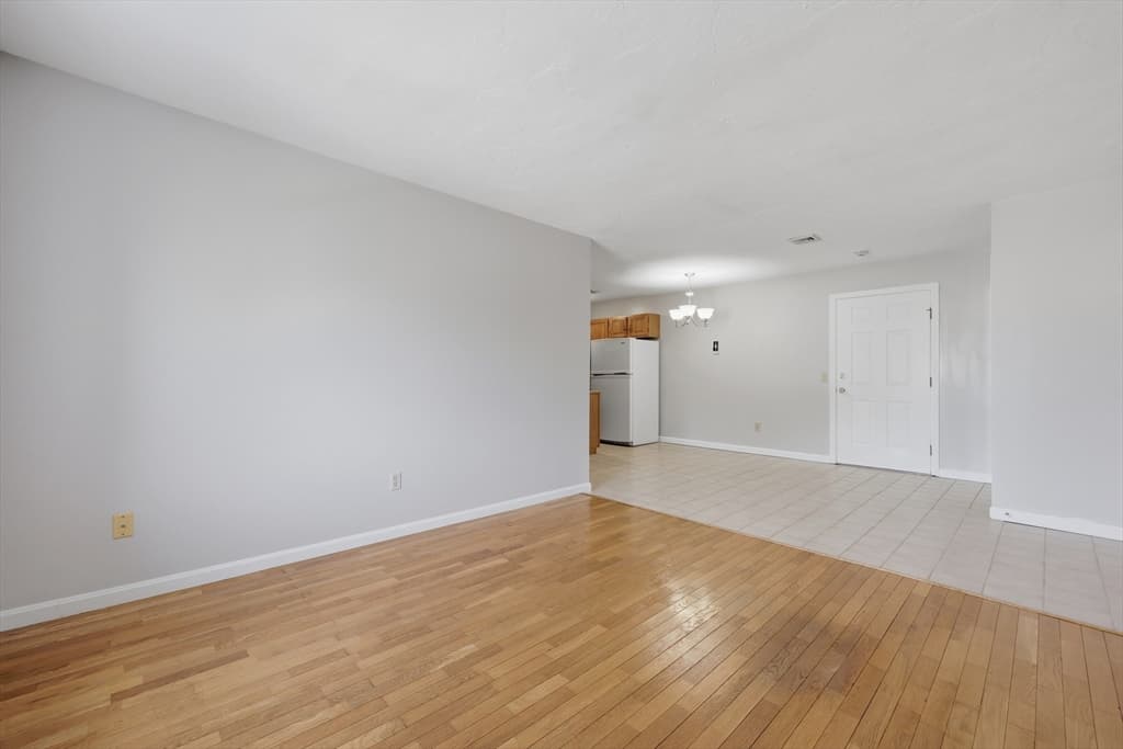 21 Middlesex Avenue # 305, Worcester MA 01604 photo 4