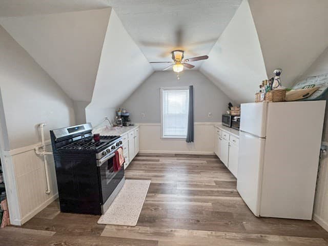 3 Family at 21 Falmouth St, Worcester MA 01607, photo 28 of 40
