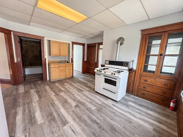 3 Family at 21 Falmouth St, Worcester MA 01607, photo 20 of 40