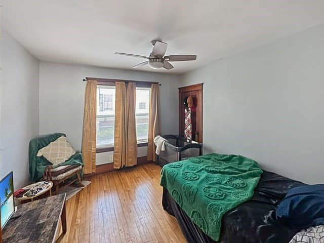 3 Family at 21 Falmouth St, Worcester MA 01607, photo 8 of 40