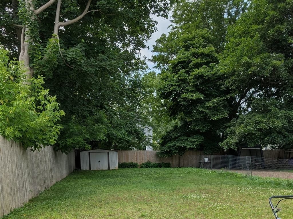 Condominium at 41 Arnold St # 41, Williamstown MA 01267, photo 2 of 26