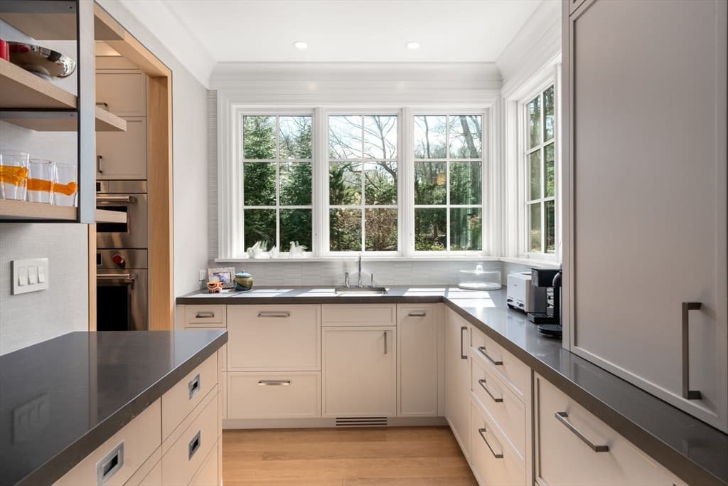 9 Skating Pond Road, Weston MA 02493 photo 6