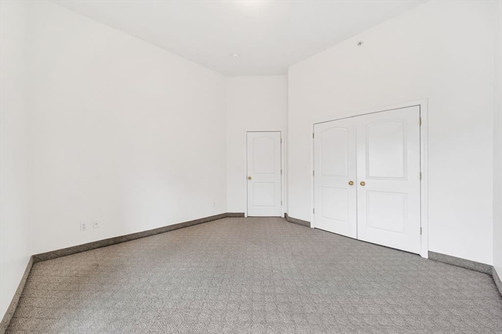 Condominium at 157 Beale Street # 6, Quincy MA 02170, Quincy, photo 26 of 41