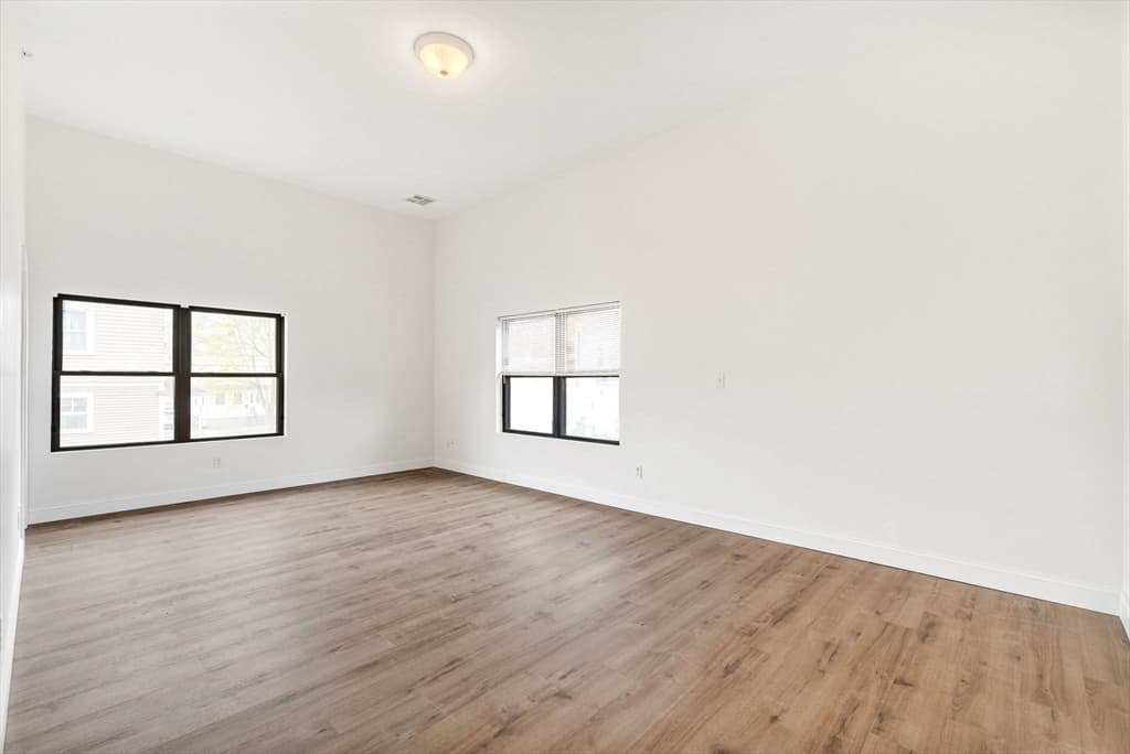 Condominium at 157 Beale Street # 6, Quincy MA 02170, Quincy, photo 28 of 41