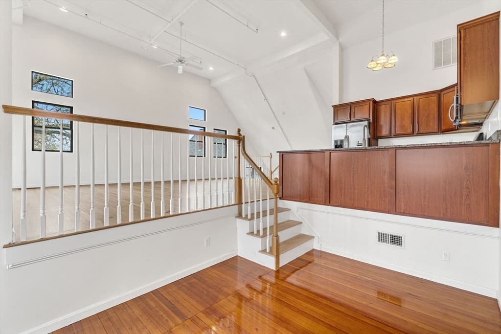 Condominium at 157 Beale Street # 6, Quincy MA 02170, Quincy, photo 19 of 41