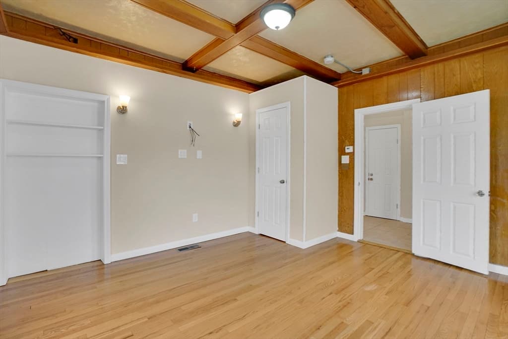 Multi Family at 38 Whitman St, Chicopee MA 01013, Chicopee, photo 12 of 29