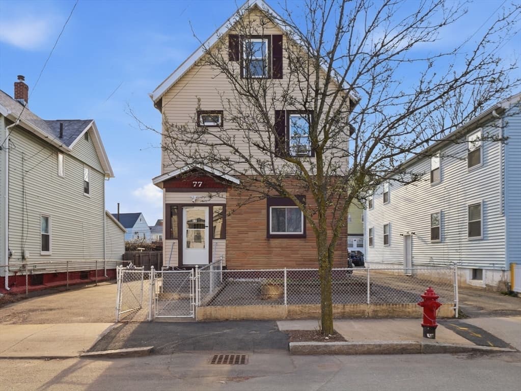 77 Lewis St, Everett MA 02149