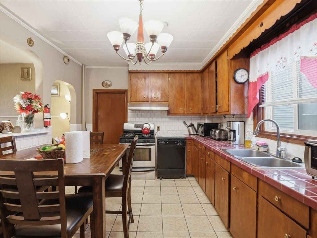 Single Family Residence at 77 Lewis St, Everett MA 02149, Everett, photo 8 of 24