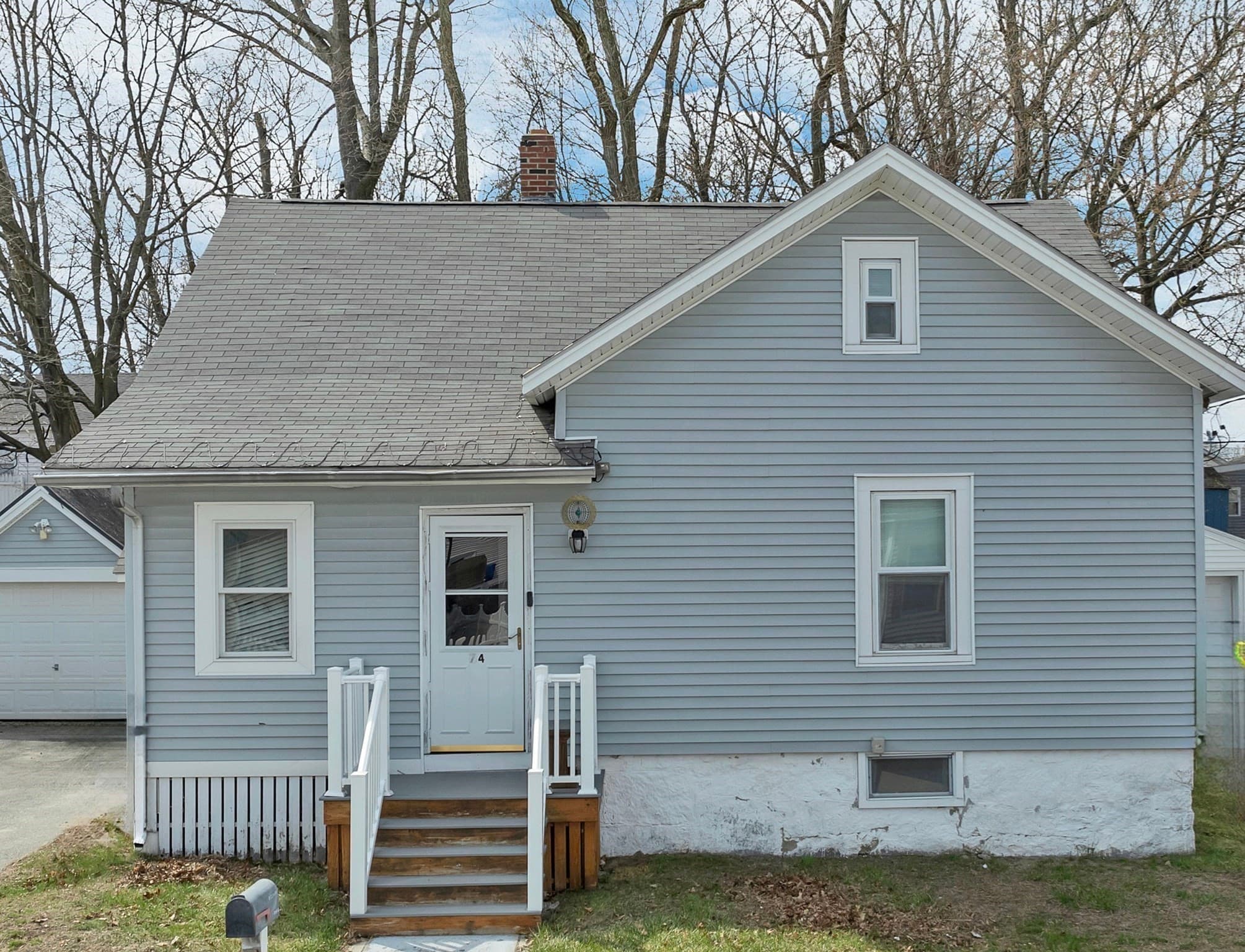 Single Family Residence at 74 Crescent St., Lowell MA 01851, photo 3 of 19