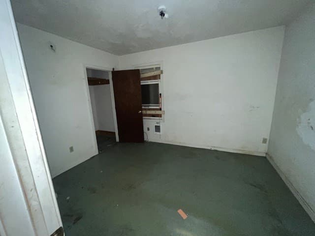 2 Family - 2 Units Up/Down at 1814 Pleasant Street, Fall River MA 02723, Fall River, photo 10 of 13