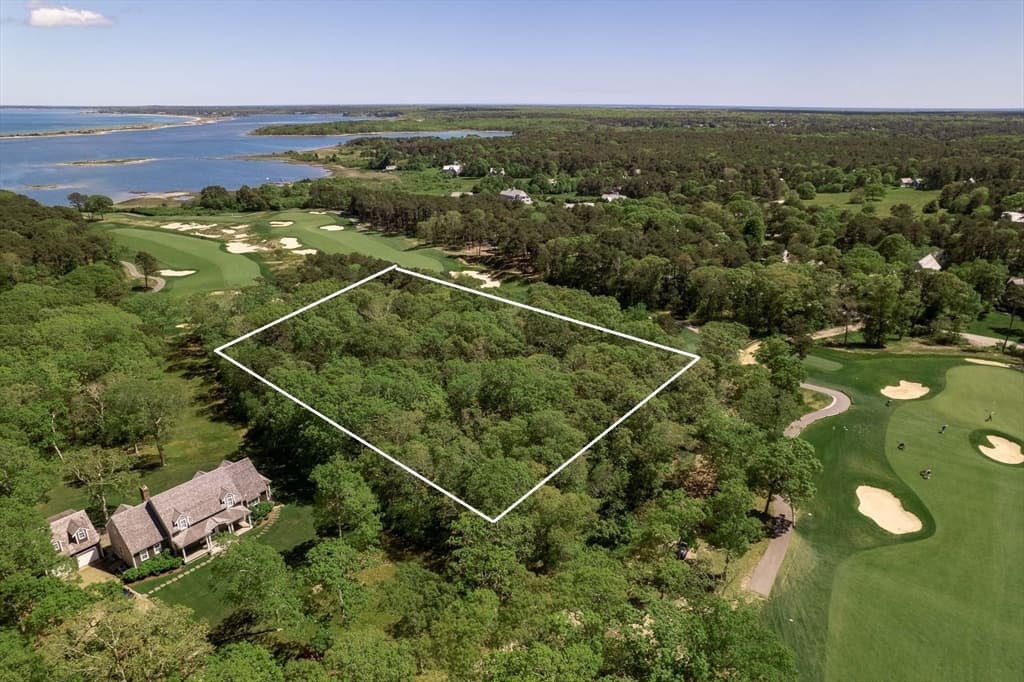 7 Overview Lane, Oak Bluffs MA 02557 photo 14