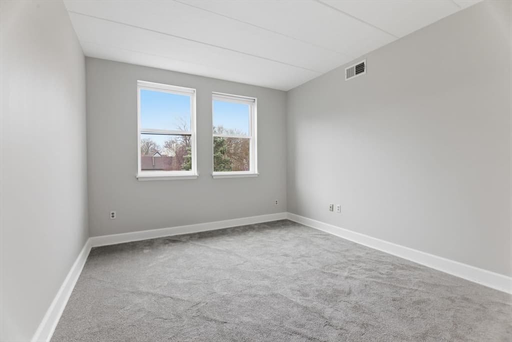 34 Sumner Ave # 210, Springfield MA 01108 photo 22