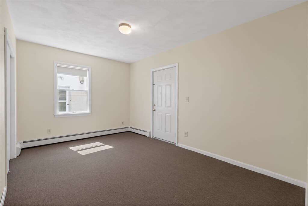 4 Family at 227-229 Newton Street, Waltham MA 02453, Waltham, photo 21 of 42